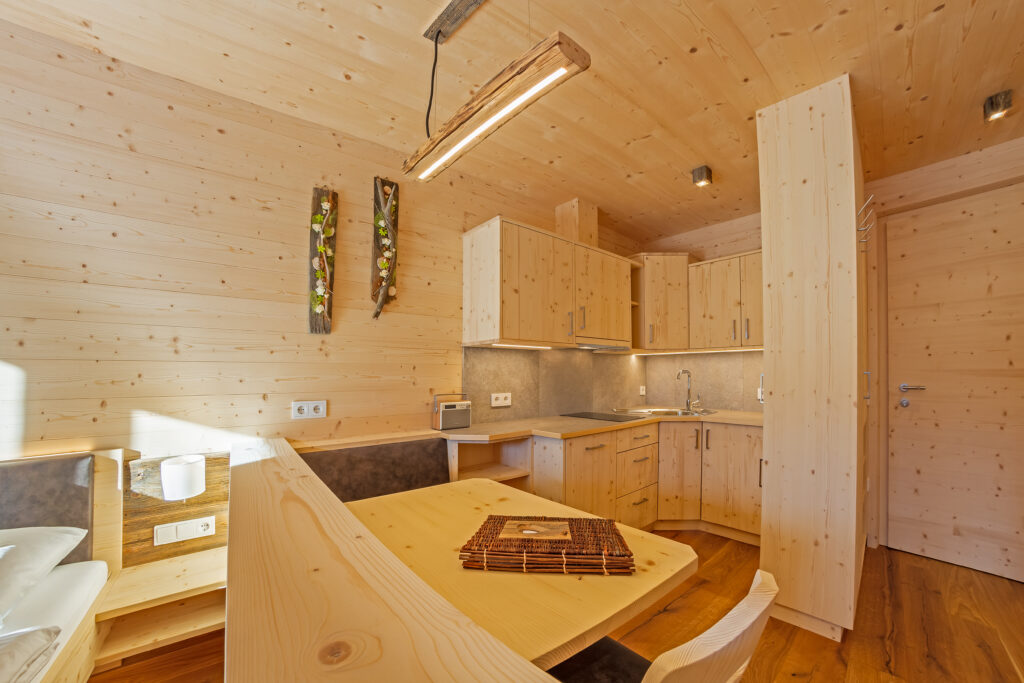 Studio Holzhüttl für 2 Personen mit Südbalkon